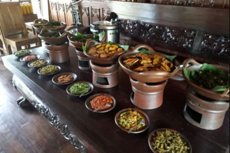 Tempat Makan di Purwokerto yang Enak dan Murah, Wajib Dikunjungi! Juara Kuliner Khas Lokal